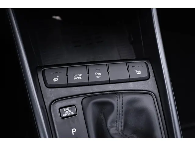 Hyundai i20 1.0 T-GDI Trend Mild Hybrid 2023 Benzine 39