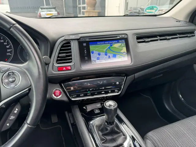 Honda HR-V 1.5 i-VTEC Executive 2017 Benzine 7