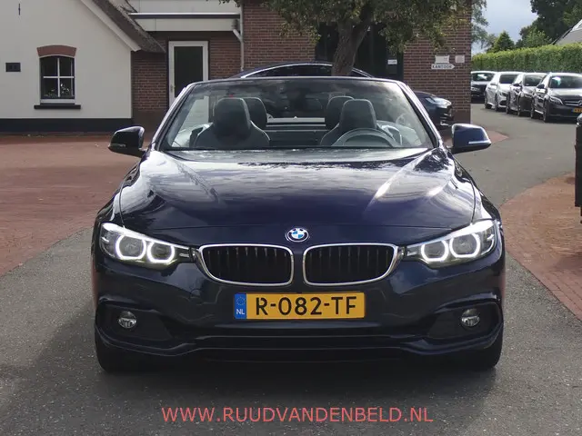 BMW 4 Serie Cabrio 430i SPORTLINE 2017 Benzine 2
