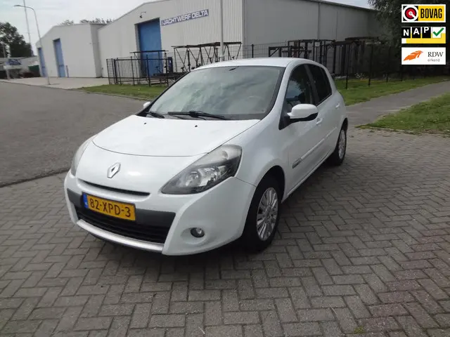 Renault Clio 1.2 Collection 2012 Benzine 1