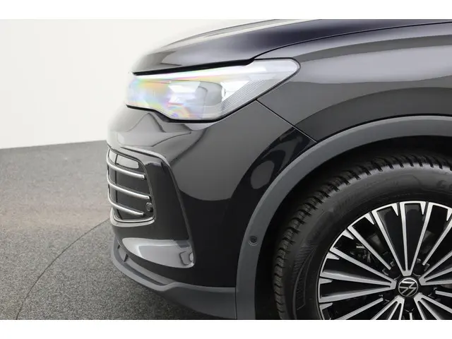 Volkswagen Tiguan Elegance 1.5 110 kW/150PK 2024 Benzine 36