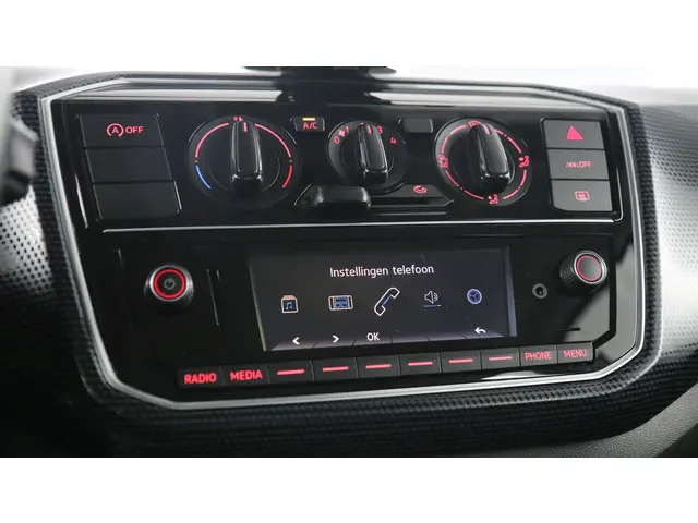 Volkswagen up! 1.0 65pk 2023 Benzine 25