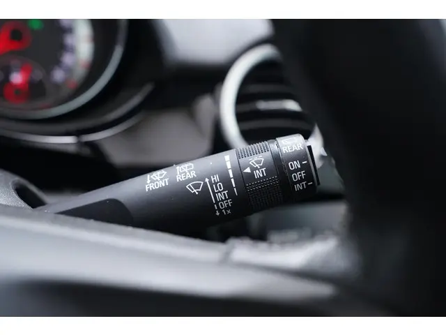 Opel ADAM 1.0 Turbo Rocks BlitZ 2019 Benzine 21