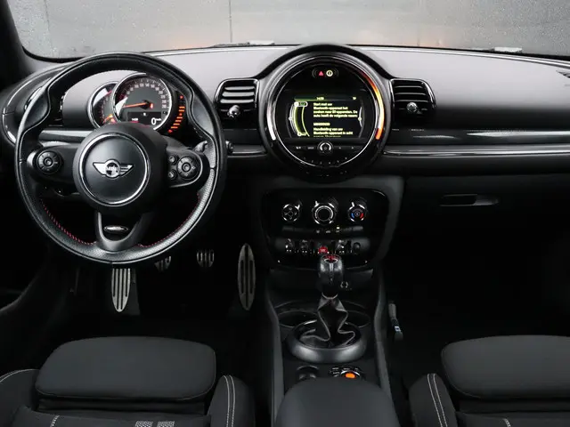 MINI Clubman Mini 1.5 One Business 2016 Benzine 16