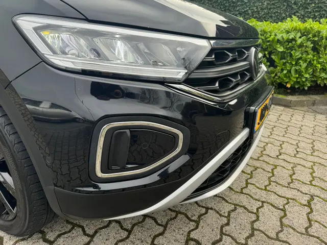 Volkswagen T-Roc 1.5 TSI Style 2022 Benzine 17