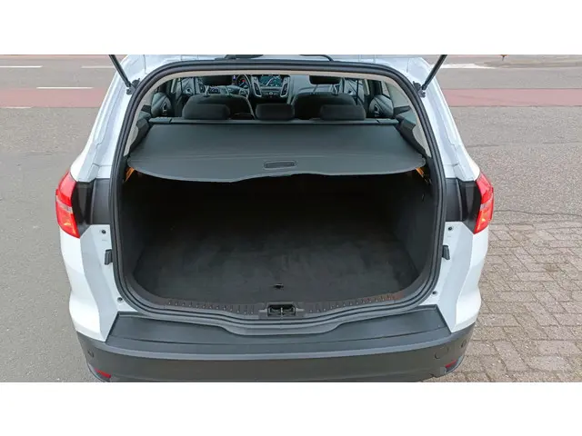 Ford Focus Wagon 1.0 Lease Edition 2018 Benzine 12