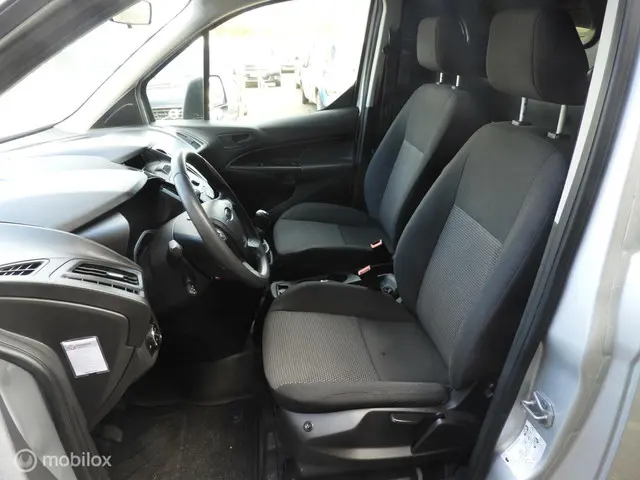 Ford Transit Connect 1.6 TDCI Ambiente 2015 Diesel 11