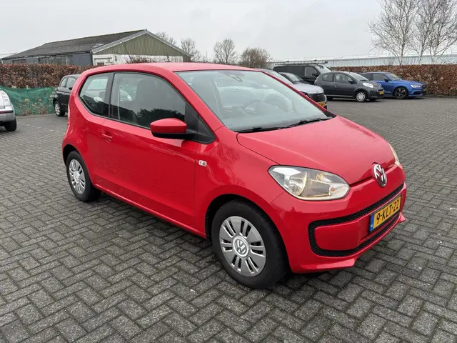Volkswagen up! 1.0 move up! BlueMotion | Airco | 2013 Benzine 13