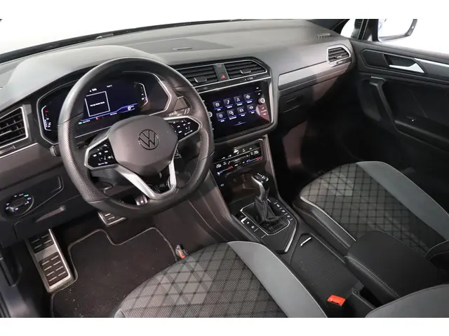 Volkswagen Tiguan 1.5 TSI R-Line 2021 Benzine 22