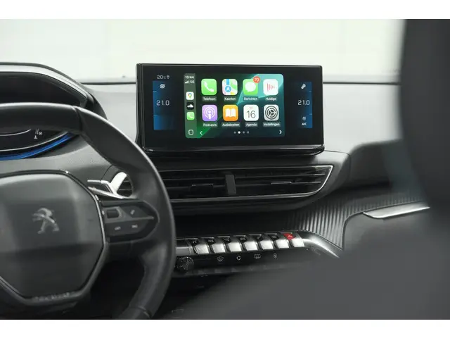 Peugeot 3008 PureTech 130 EAT8 Allure 2022 Benzine 59