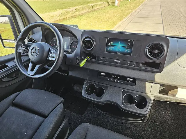 Mercedes-Benz Sprinter 314 2021 Diesel 8