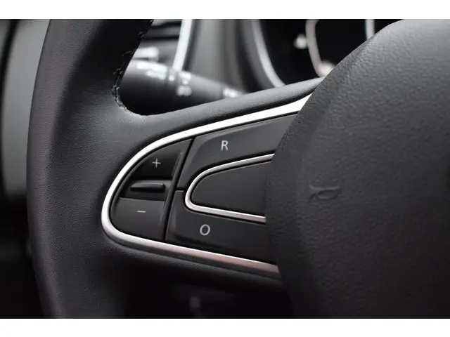 Renault Grand Scénic TCe 140 EDC Equilibre 2023 Benzine 21