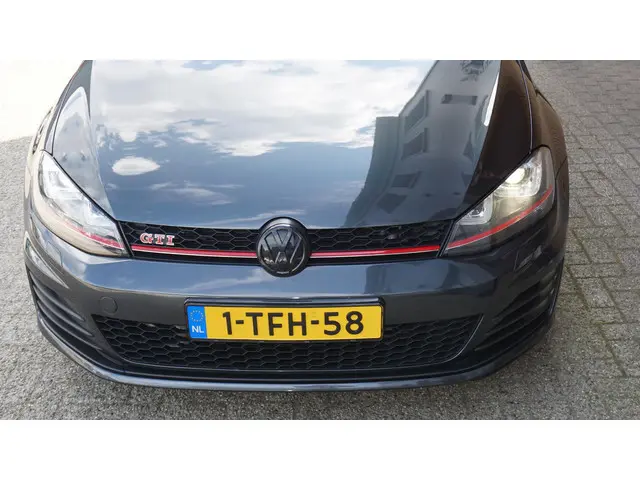 Volkswagen Golf 2.0 TSI 230pk GTI 2014 Benzine 46