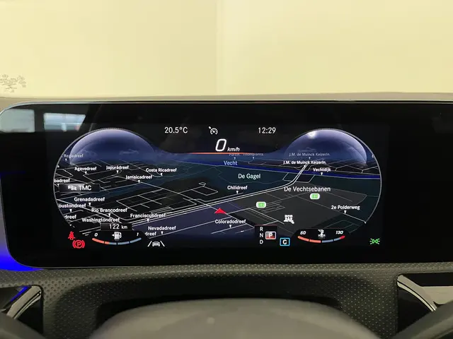 Mercedes-Benz CLA 200 Business Solution AMG 2021 Benzine 5
