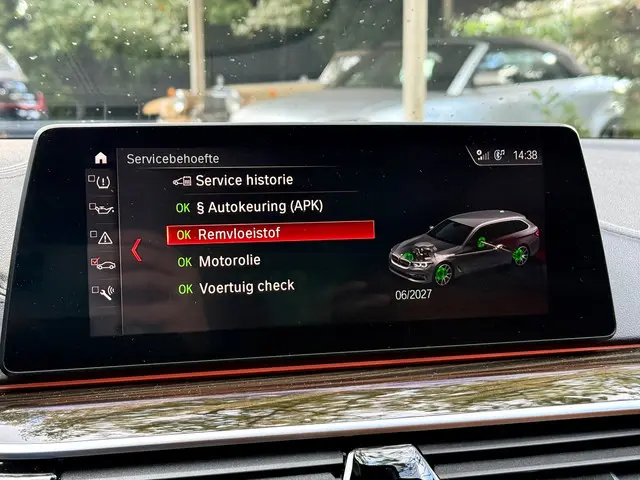 BMW 5 Serie Touring 530i High Executive 2018 Benzine 26