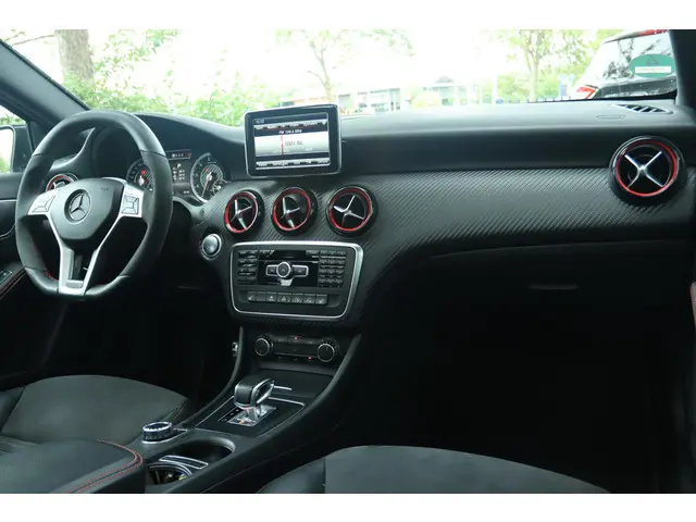 Mercedes-Benz A-Klasse 3