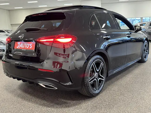 Mercedes-Benz A-Klasse 200 AMG Line 2023 Benzine 5