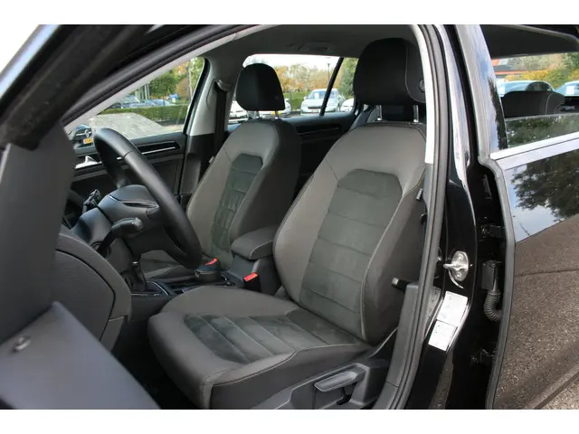 Volkswagen Golf Variant 1.5 TSI Highline 2018 Benzine 9