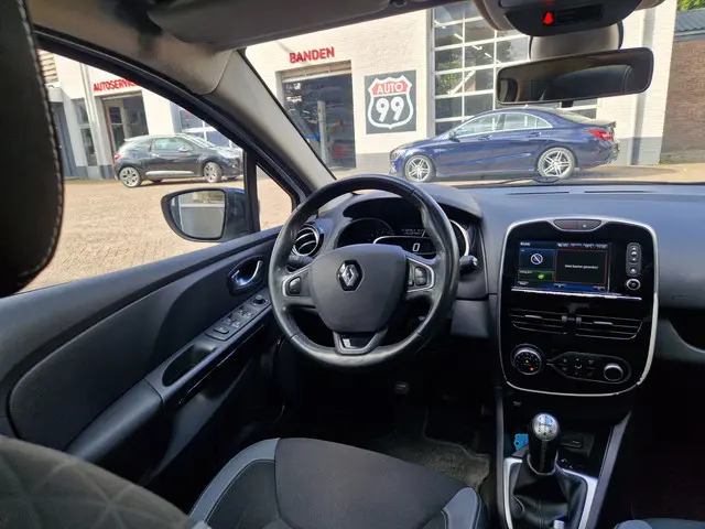 Renault Clio Estate 0.9 TCe Dynamique 2015 Benzine 13