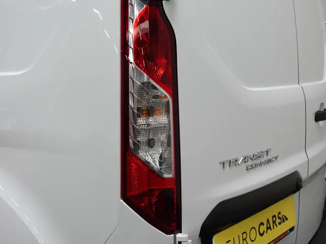 Ford Transit Connect Automaat 100pk L1 Trend 2024 Diesel 8