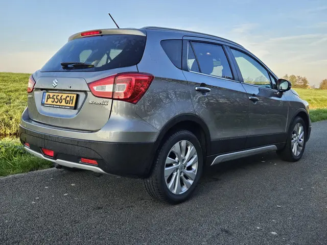 Suzuki S-Cross 3
