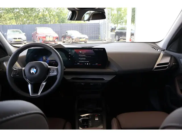 BMW 1 Serie 120 2025 Benzine 9