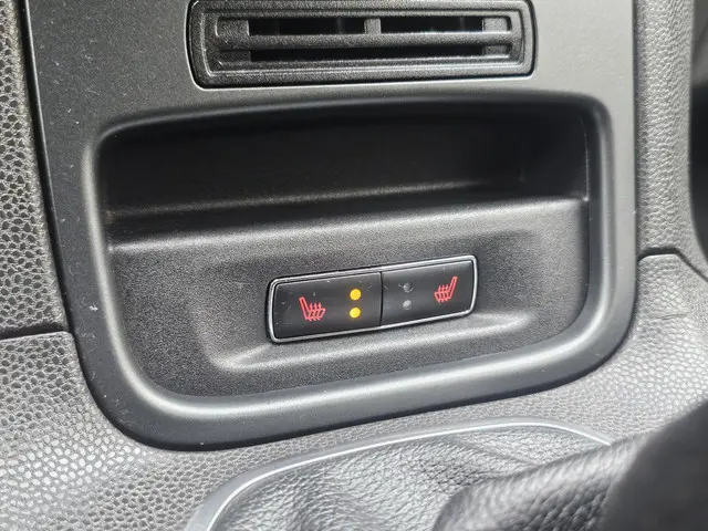 Ford Fiesta 1.25 Airco/Lmv/Stoelverwarming 2013 Benzine 17