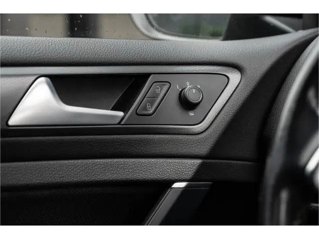 Volkswagen Golf 2.0 TDI GTD 2019 Diesel 11