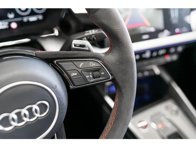 Audi RS3 2.5 TFSI quattro HUD Pano B&O PPF 2022 Benzine 15