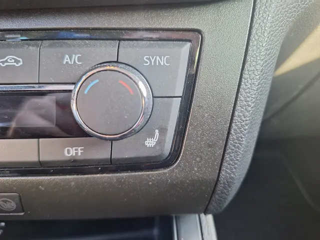 SEAT Ibiza 1.0 TSI FR Business Intense 2018 Benzine 26