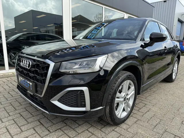 Audi Q2 35 TFSI S Edition 2024 Benzine 3