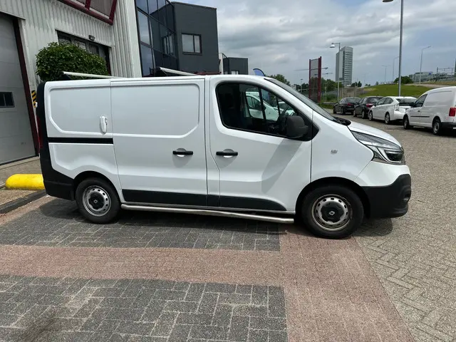 Renault Trafic 1.6 dCi 95 T29 L1H1 Comfort 2020 Diesel 6