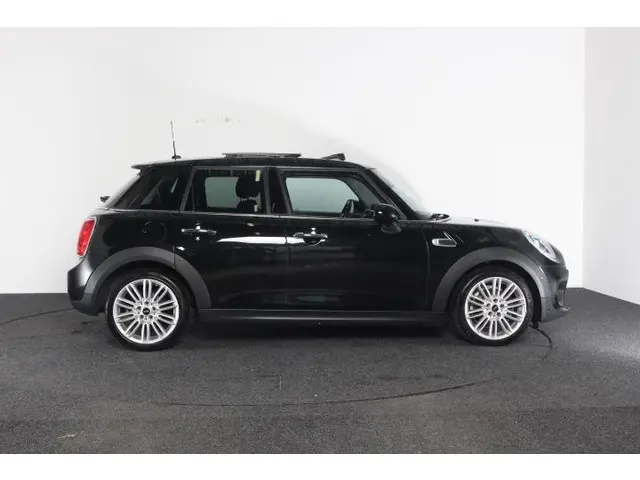 MINI Cooper Mini 1.5 Chili Serious Business 2015 Benzine 5