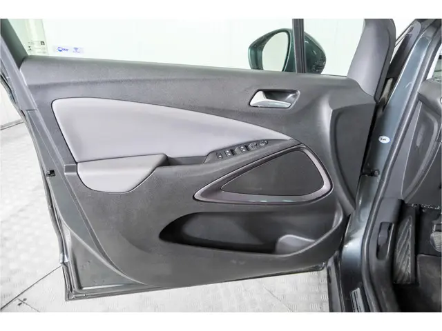 Opel Crossland X 1.2 Turbo Innovation 2018 Benzine 35