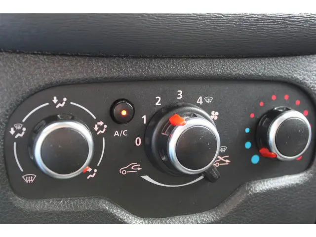 Dacia Lodgy 1.6 SCe Bi-Fuel Ambiance 7p. 2019 LPG/Gas 19