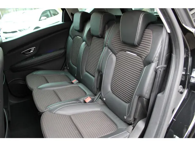 Renault Scénic 1.3 TCe 140 EDC Intens 2020 Benzine 16