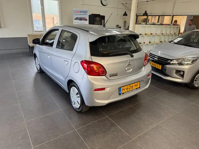 Mitsubishi Space Star 1.0 Cool+ 2020 Benzine 5