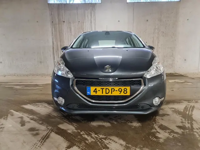 Peugeot 208 1.2 VTi Envy 2014 Benzine 5