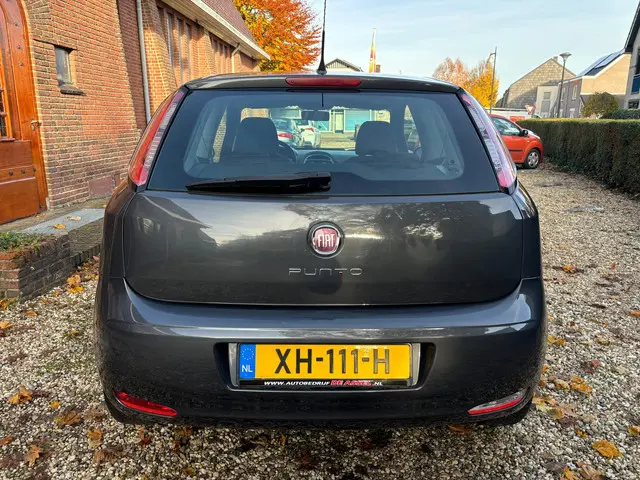 Fiat Punto Evo 1.2 Street | AIRCO | ZEER NETJES | 2014 Benzine 4