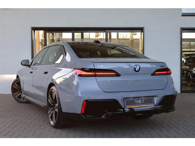 BMW i7 eDrive50 Privilege Edition 2025 Elektrisch 2