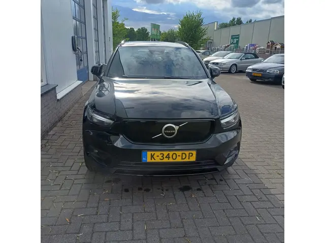 Volvo XC40 Recharge P8 AWD R-Design 2020 Elektrisch 4