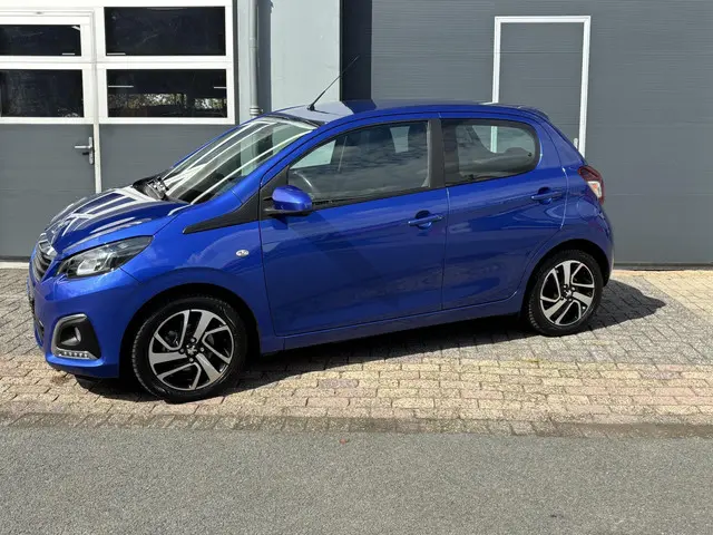 Peugeot 108 1.0 e-VTi Allure 2019 Benzine 3