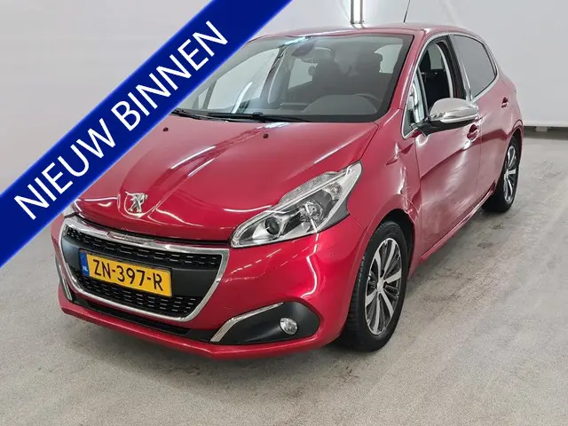Peugeot 208 1.2 PureTech Allure 2019 Benzine 1