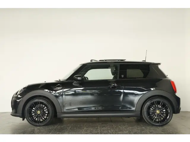 MINI Electric Cooper MINI Yours 33 kWh 2023 Elektrisch 30