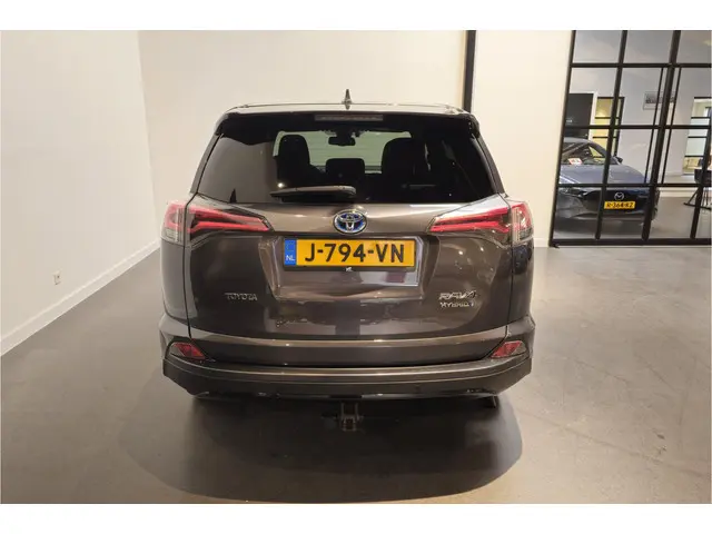 Toyota RAV4 2.5 Hybrid Style 2018 Hybride Benzine
