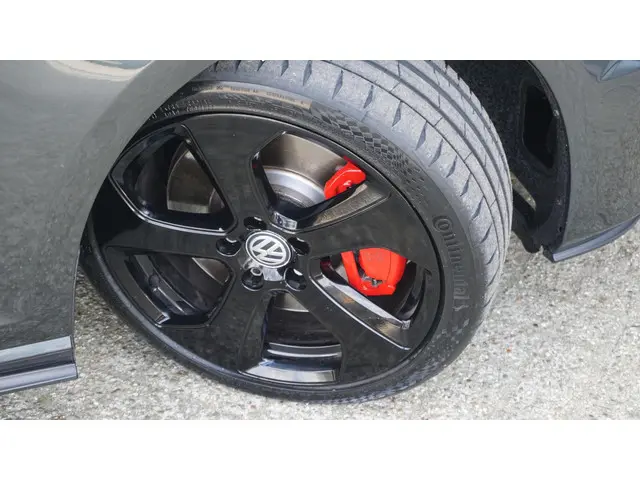 Volkswagen Golf 2.0 TSI 230pk GTI 2014 Benzine 51