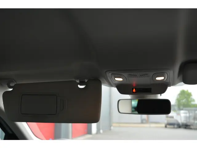 Renault Mégane 1.3 TCe Limited 2020 Benzine 27