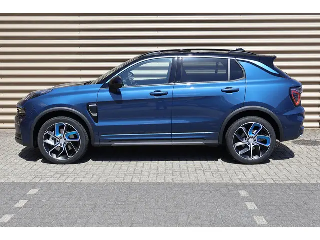 Lynk & Co 01 1.5 2025 Hybride Benzine 5