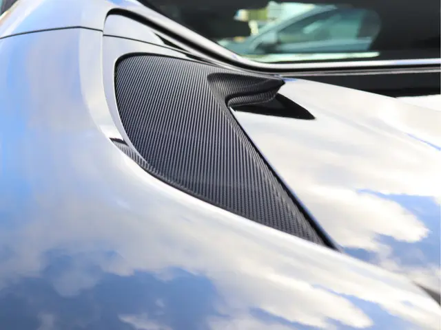 BMW i8 Roadster 1.5 2019 Hybride Benzine 21