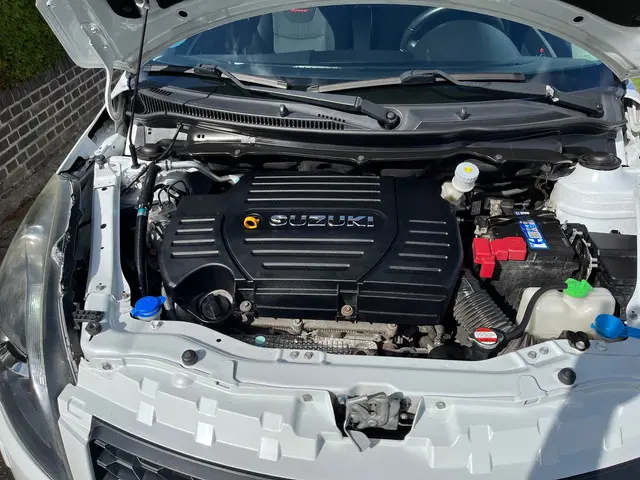 Suzuki Swift 1.6 Sport 2015 Benzine 10